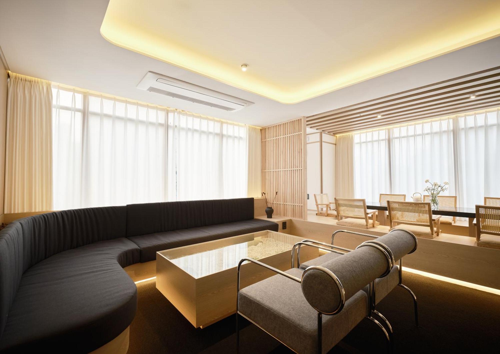 Uh Suite Seoul Deoksugung Экстерьер фото