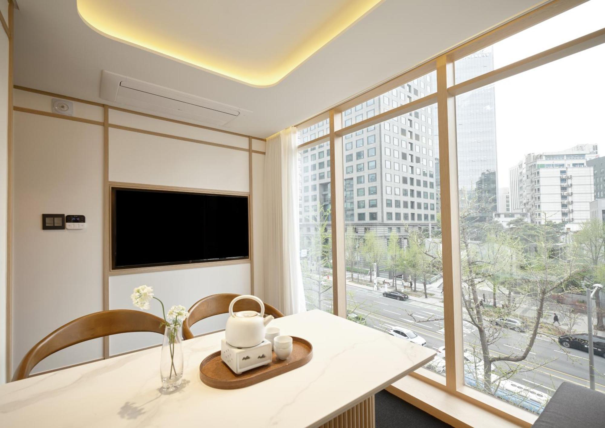 Uh Suite Seoul Deoksugung Экстерьер фото